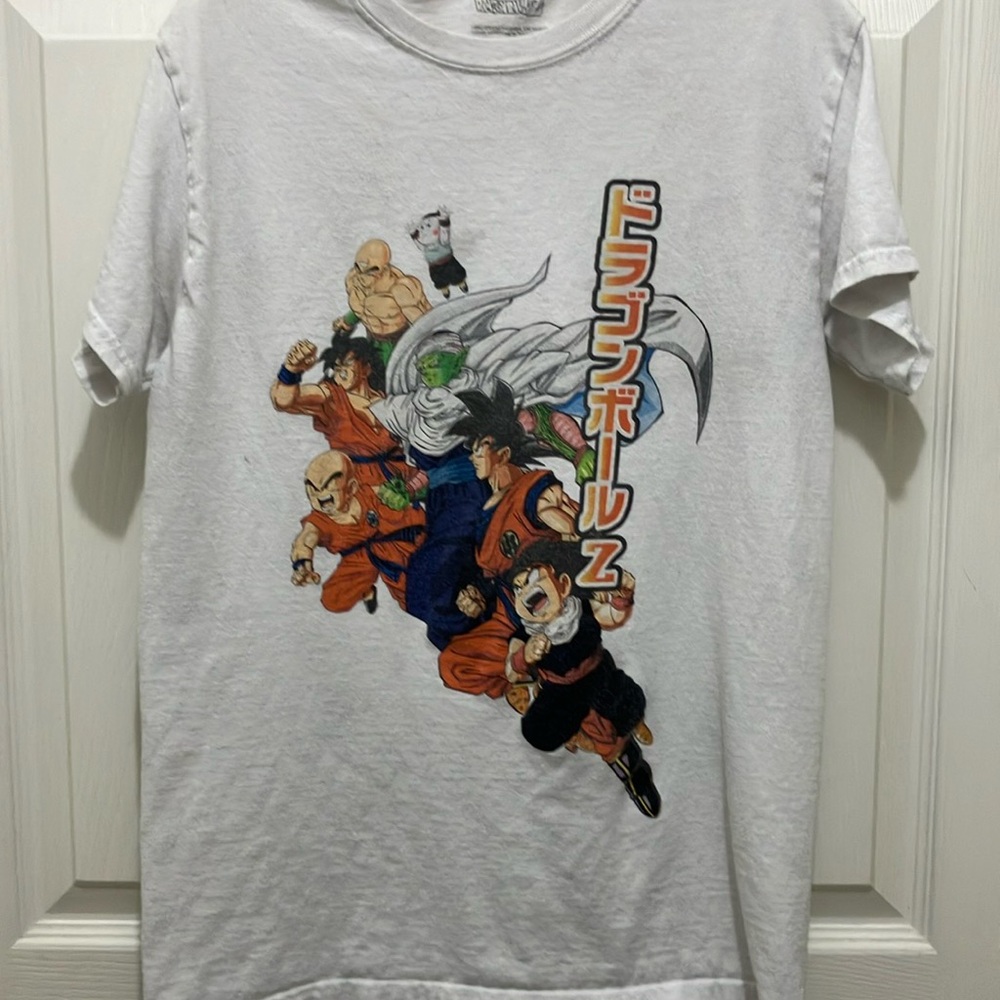 Dragonball Z short sleeve tee shirt EUC